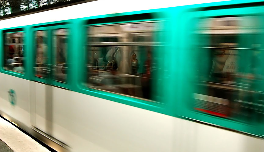 Movimiento subterráneo del metro